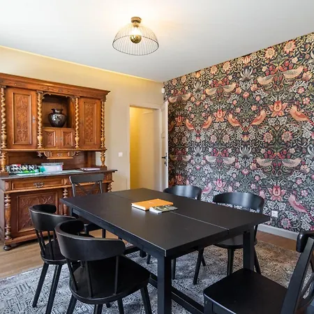 Vendeghaz A Tabornokhoz Visegrád