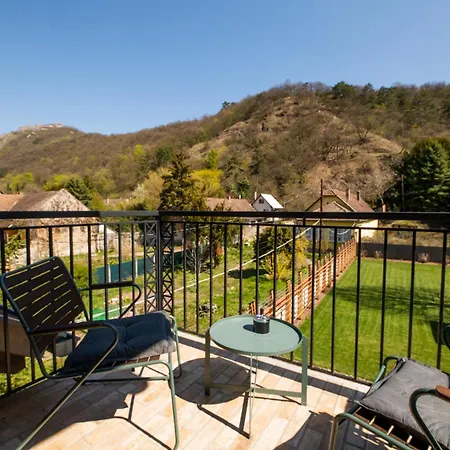 Apartment Vendeghaz A Tabornokhoz Visegrad