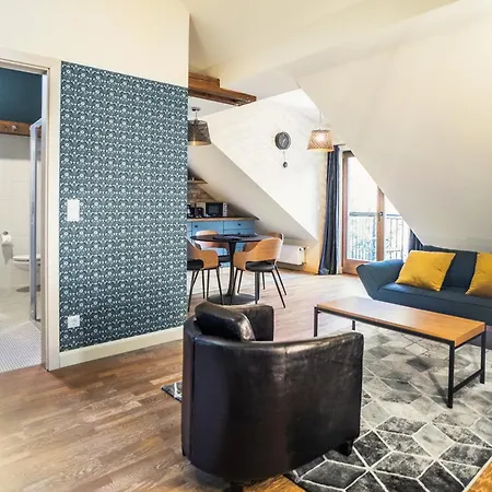 Vendeghaz A Tabornokhoz