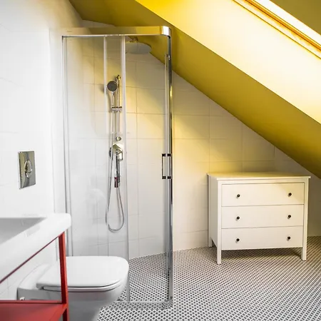 Vendeghaz A Tabornokhoz * Visegrád